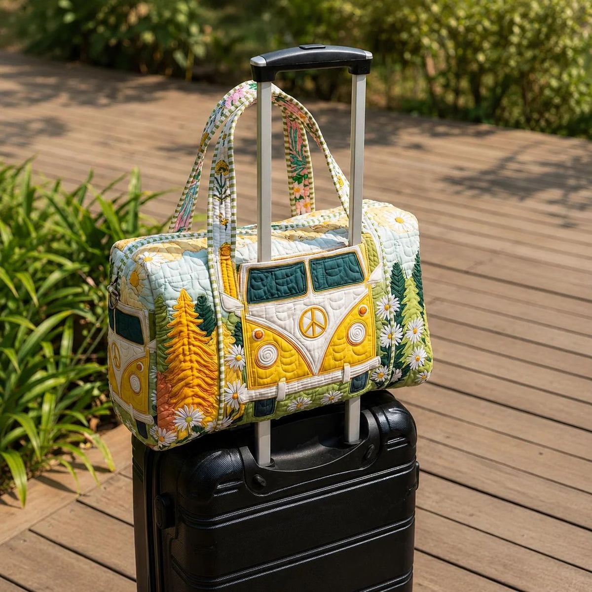 Hippie Van Floral Quilted Travel Bag with Trolley Sleeve LD15