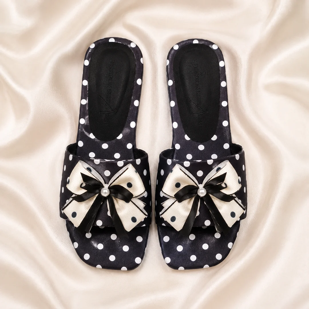 Audrey Sandals
