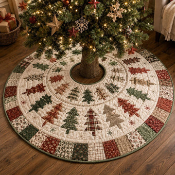 Quilted Christmas Tree Skirt, Patchwork Pine Tree Skirt, Farmhouse Holiday Decor, Rustic Christmas Tree Mat