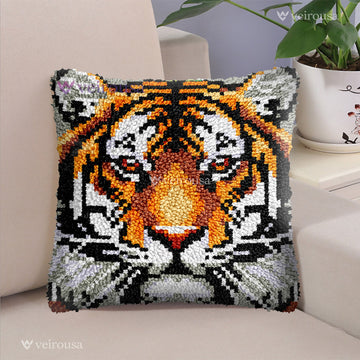 Majestic Tiger Latch Hook Pillow Kit