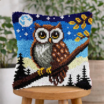 Owl Latch Hook Pillow Kit