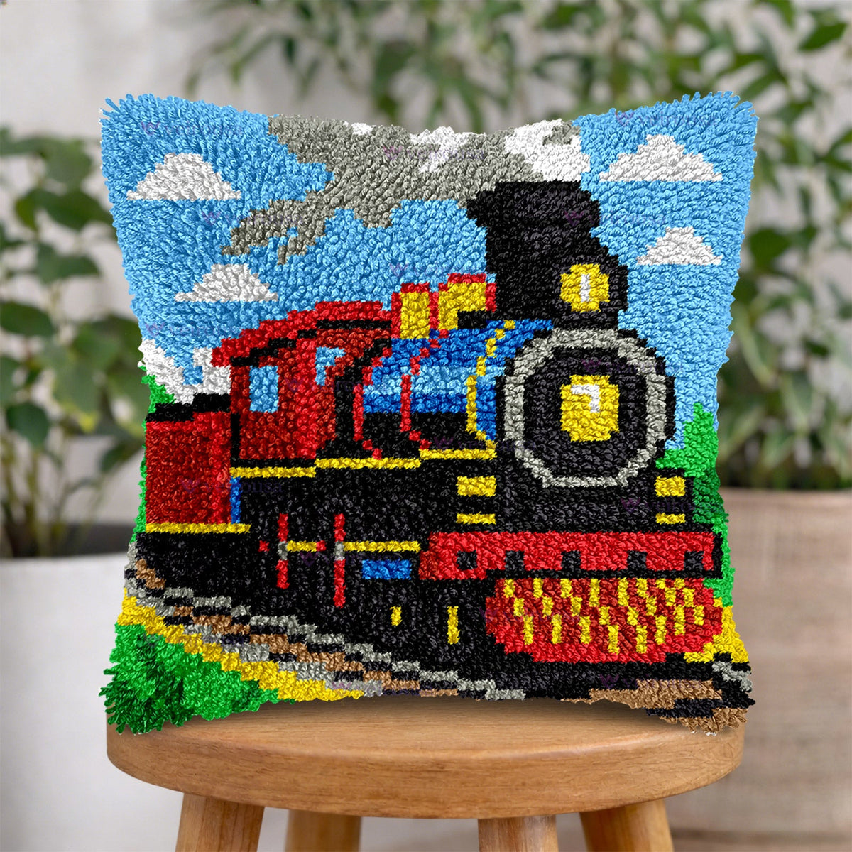 Vintage Train Latch Hook Pillow Kit